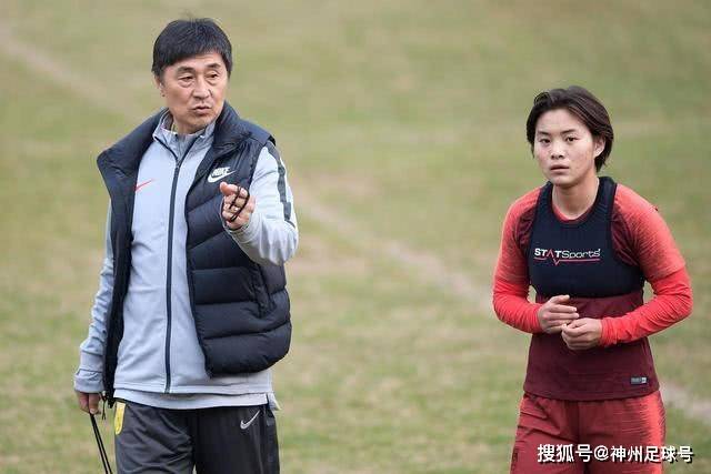 罗马诺：罗德里转会巴萨谈判进展顺利，价格肯定超过6000万欧